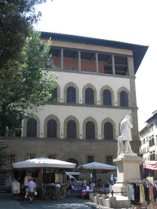 Palazzo Guadagni in un giorno di scuola